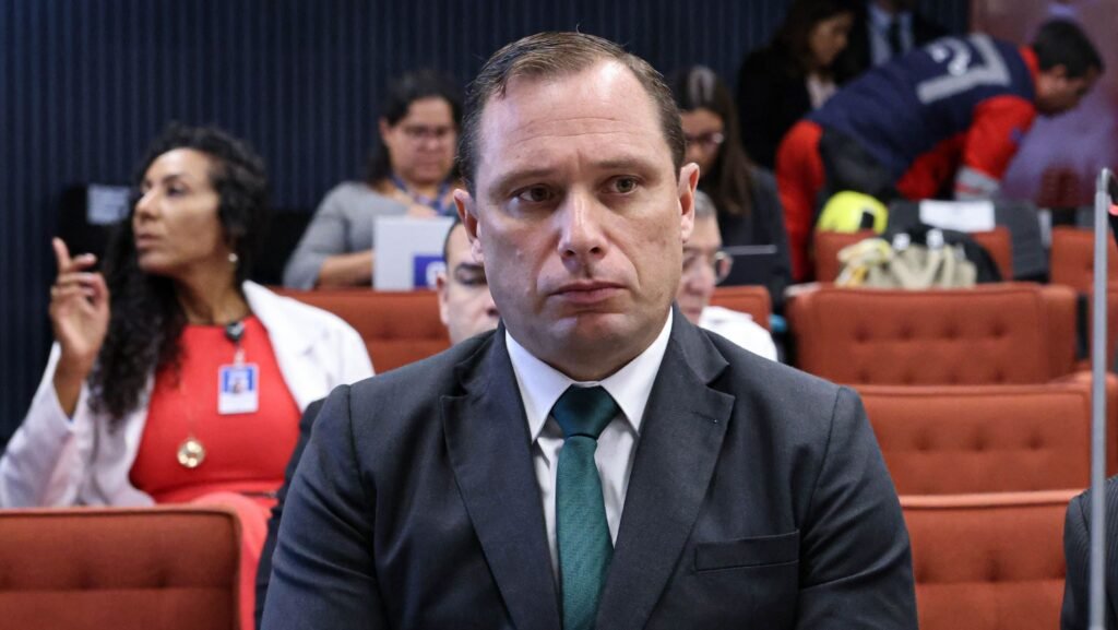 Jô, ex-jogador do Corinthians, é preso no Aeroporto de Guarulhos