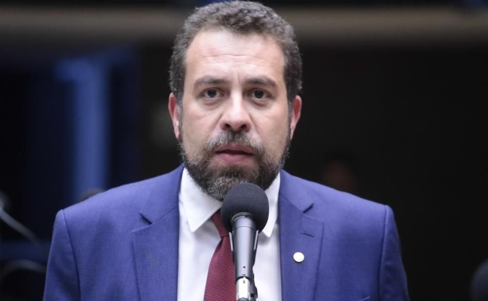 Piloto ucraniano morre e caça F-16 é perdido durante ataque russo