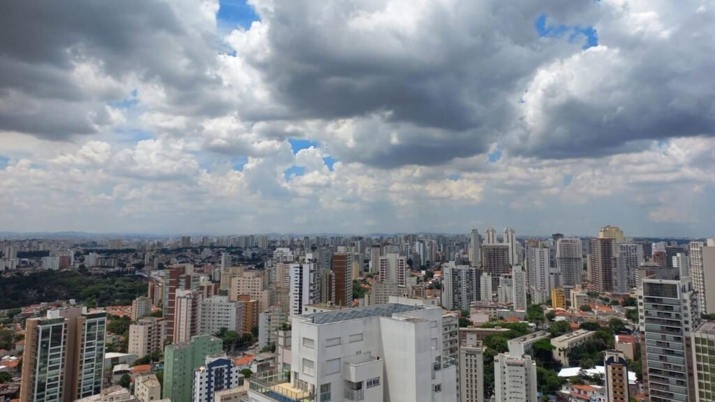 Após cinco ondas de frio, inverno deve ter mais uma no próximo mês