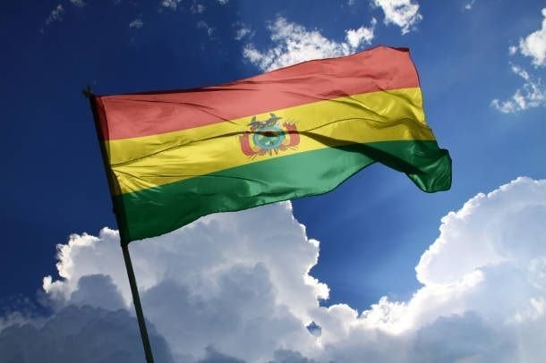 Bolivianos vão às urnas neste domingo (17) em meio a inflação recorde