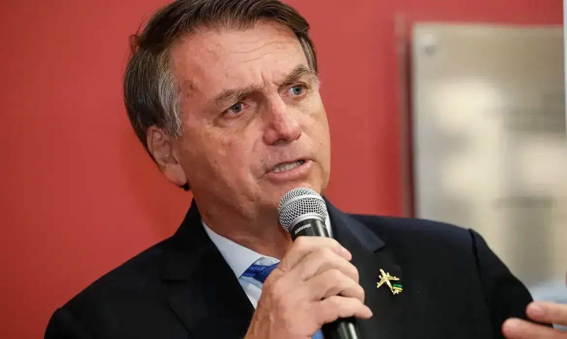 Cantor sertanejo é executado a tiros por criminosos disfarçados de PMs