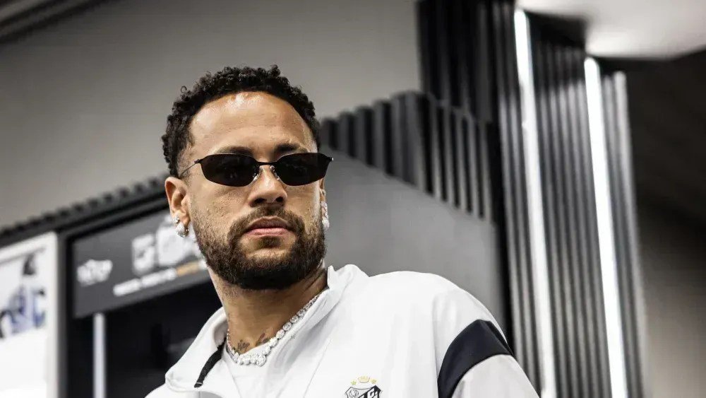Neymar fica no Santos? Presidente comenta possibilidade de renovação