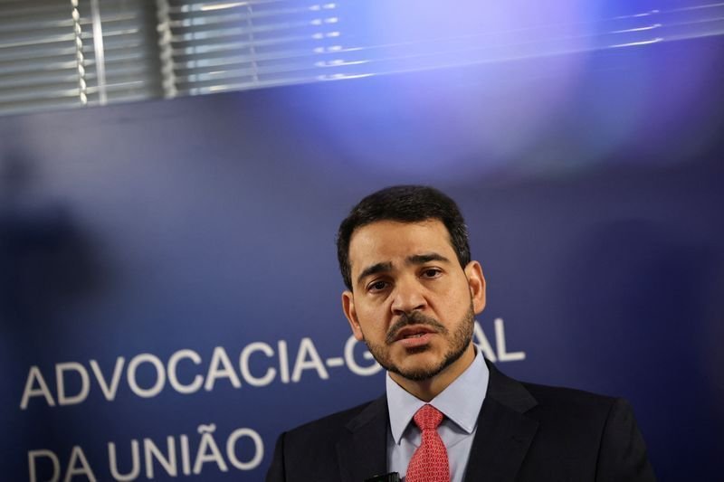 Principal cotado, Jorge Messias pode ficar até 30 anos como ministro do STF