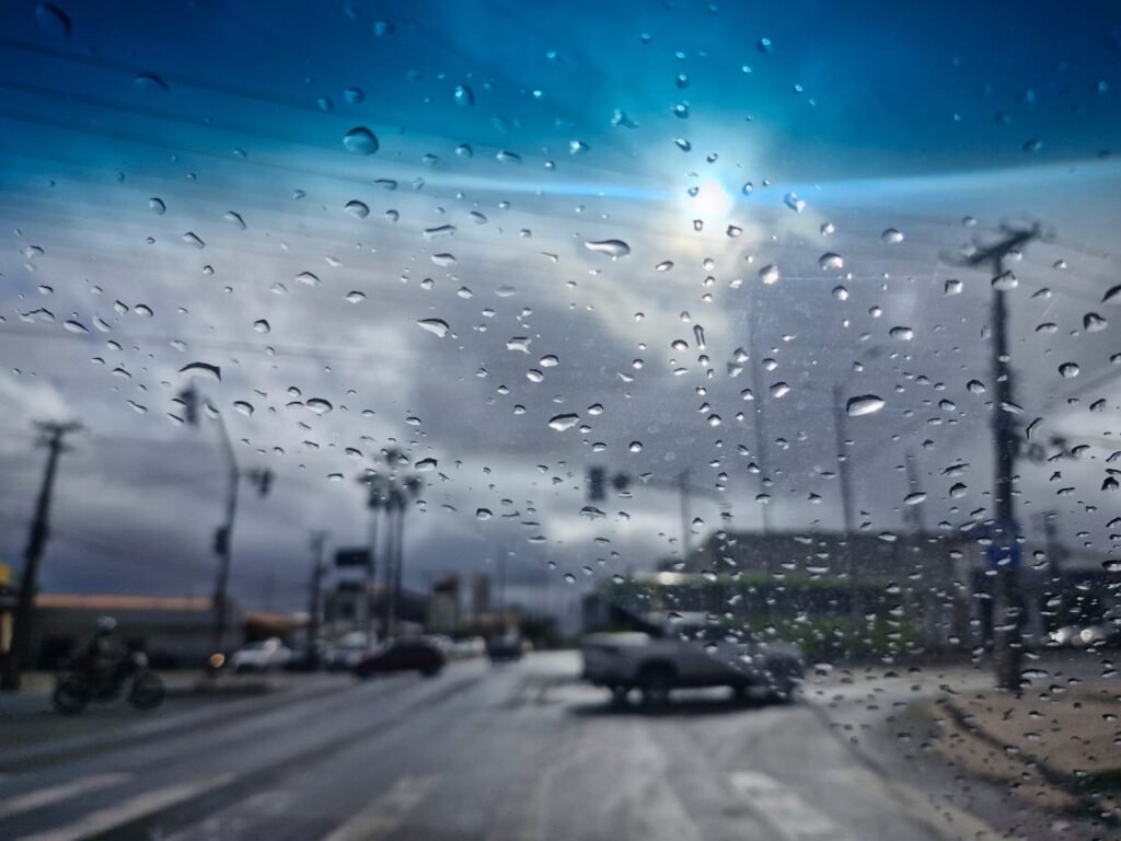 Previsão de chuvas intensas e tempestades no Piauí neste fim de semana