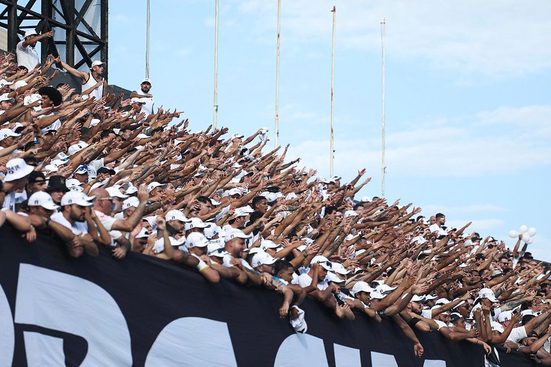 Santos enfrenta Atlético-MG no Brasileirão; saiba onde assistir