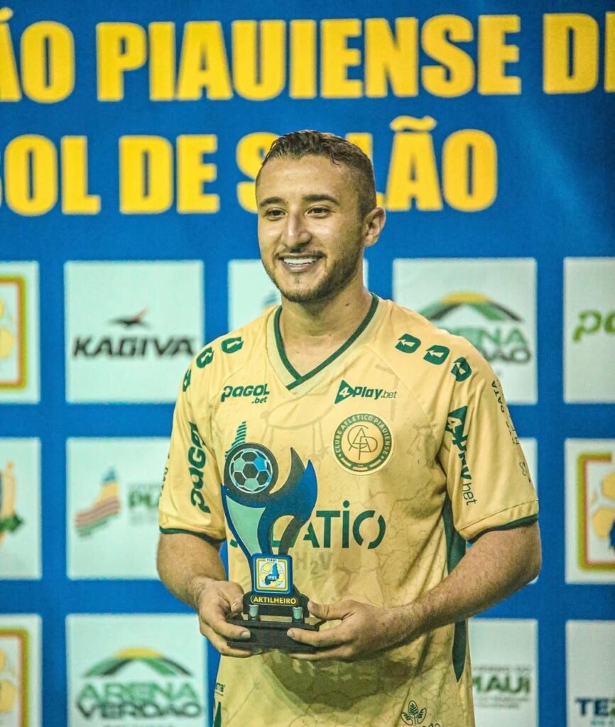 Futsal: atleta de 20 anos morre em acidente de trânsito no Piauí