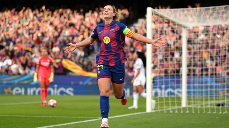 Putellas se torna a maior vencedora da história do Barcelona