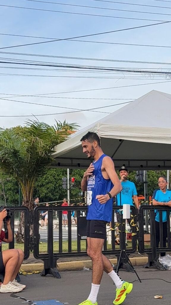 Vencedor dos 10 km do Circuito Clube Corrida de Rua supera doença e conquista vitória