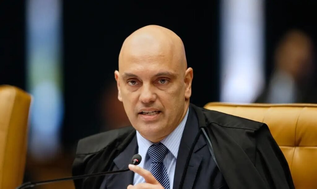 Moraes proíbe visitas a Bolsonaro durante internação em hospital
