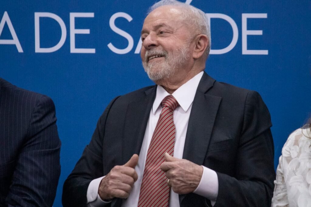 Carlos Bolsonaro critica Lula por afirmação sobre apostas no Brasil