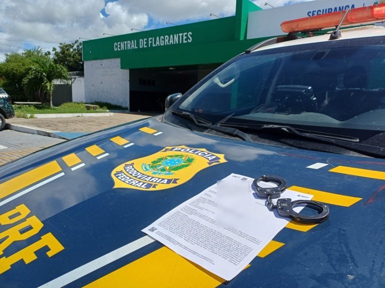 Homem foragido por estupro é preso no Piauí com mandados em aberto
