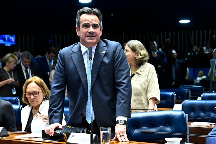 Ciro Nogueira se defende de acusações e critica operação da PF