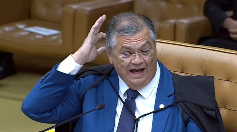 Dino retira julgamento sobre uso de imóveis para socorrer BRB do ambiente virtual