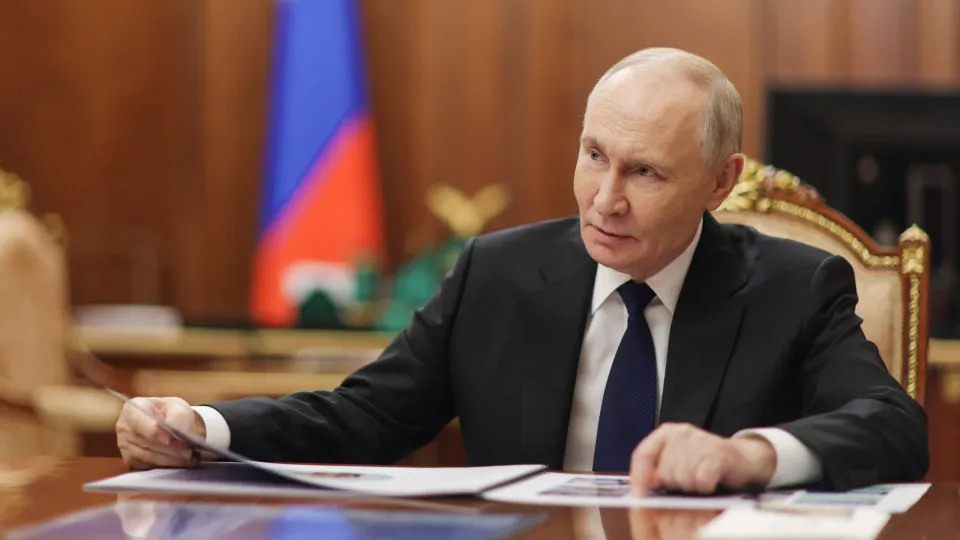 Putin diz que conflito na Ucrânia está próximo do fim