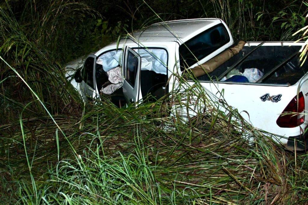 Acidente trágico no Piauí: mãe e filha perdem a vida em colisão com picape
