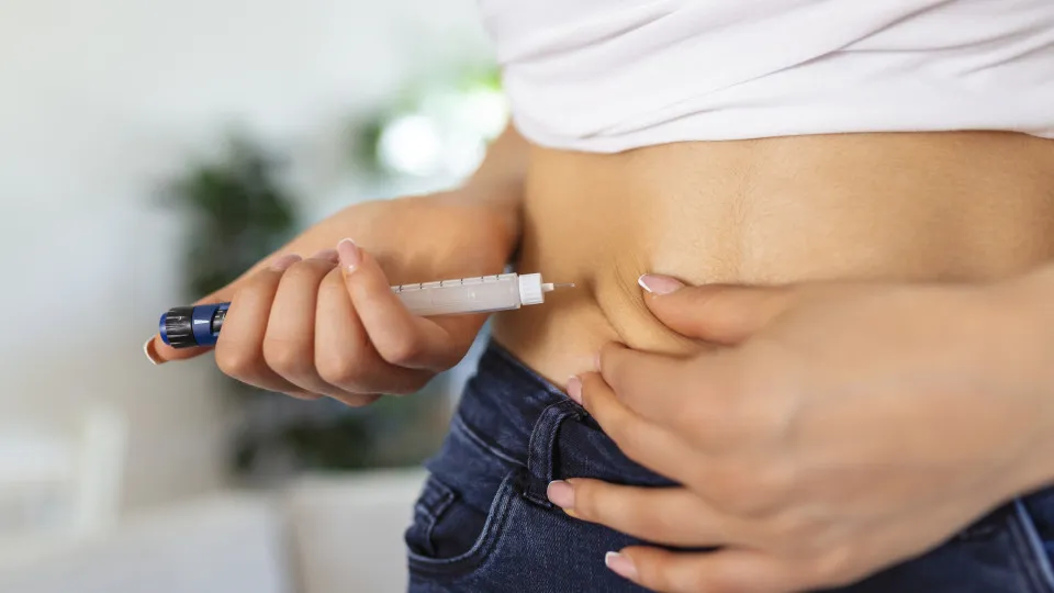 Obesidade e canetas emagrecedoras: desmistificando mitos e verdades