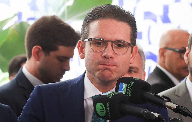 Polícia Federal investiga emenda de Hugo Motta que pode beneficiar família de empresário