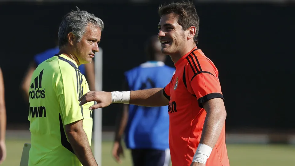 Casillas descarta retorno de Mourinho ao Real Madrid e sugere Xabi Alonso
