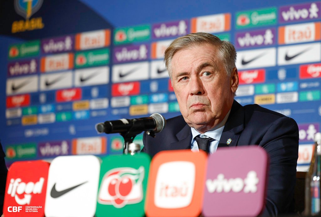 Ancelotti explica ausências e agradece conselhos sobre convocação