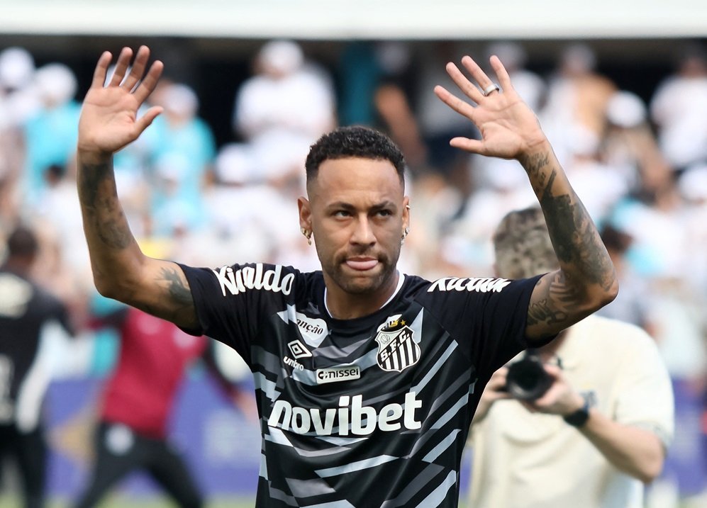 Santos celebra convocação de Neymar e avalia plano como exitoso