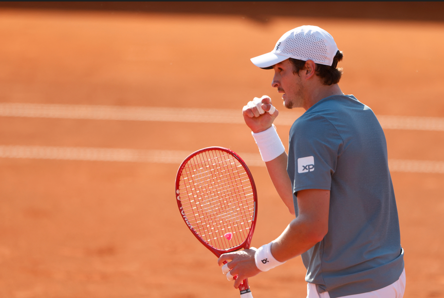 João Fonseca vence na estreia de Roland Garros e se prepara para novo desafio