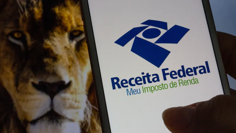 Receita Federal inicia cobrança de dívidas do Imposto de Renda acima de R$ 15 mil