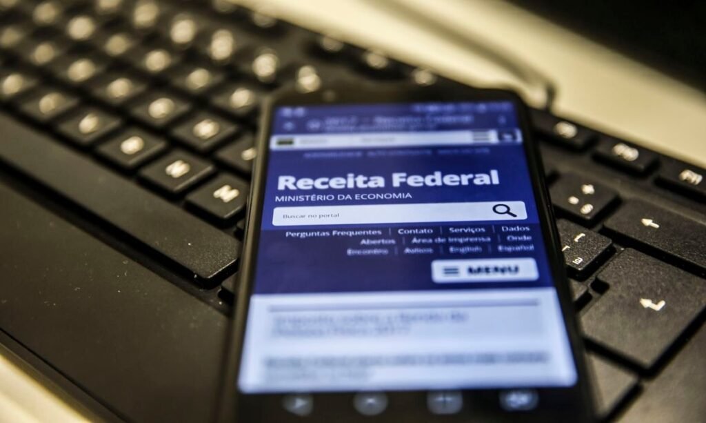 Imposto de Renda 2026: como declarar no último dia e consequências do atraso