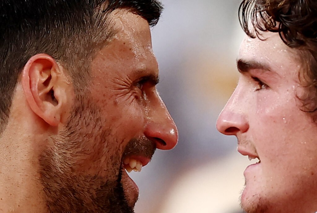 Djokovic elogia João Fonseca após derrota histórica em Roland Garros