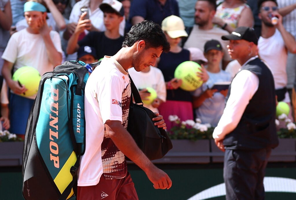 Roland Garros impõe multa a tenista paraguaio por comentários sexistas