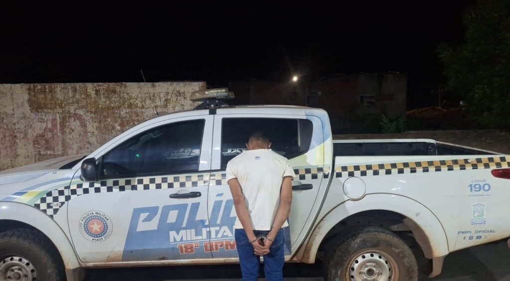 Homem é preso por agredir mãe e irmãos em São Pedro do Piauí