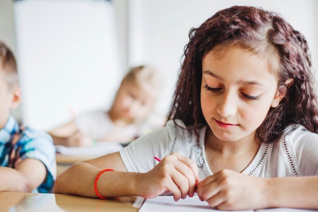 Dificuldade escolar e processamento auditivo: uma análise multiprofissional