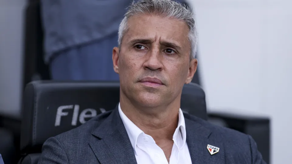 Hernán Crespo negocia com clube do Qatar após saída do São Paulo