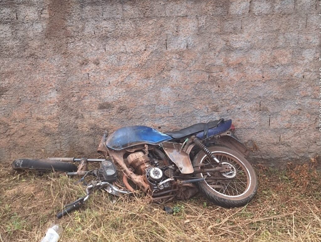 Motociclista morre em colisão com caminhão na Pi-112, no Piauí