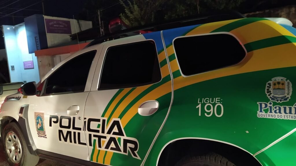 Homem é assassinado em praça no Piauí; suspeito é preso após fuga