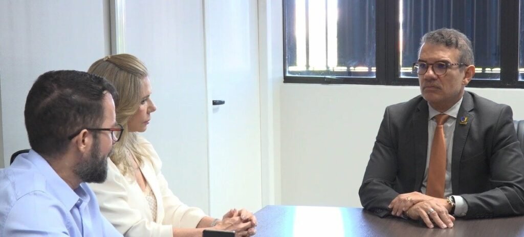 Rede Clube e Tre-pi discutem cobertura das eleições de 2026