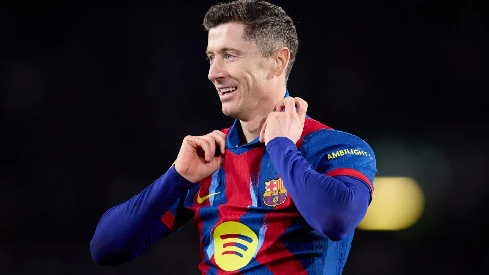 Lewandowski deixa o Barcelona e se junta ao Chicago Fire até 2028