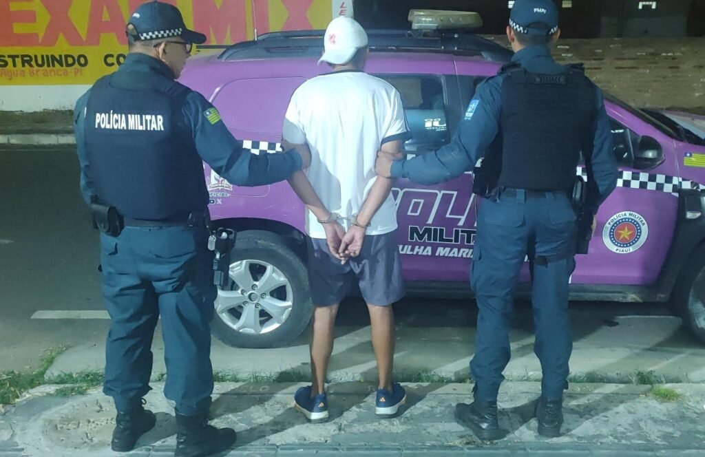 Homem condenado por latrocínio é preso durante festa em Água Branca, Piauí