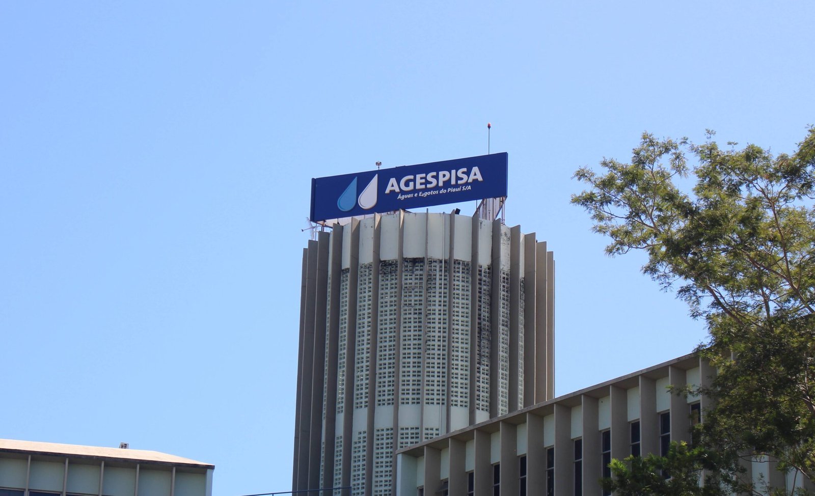 Governo do Piauí cede prédio da Agespisa para o Instituto de Tecnologia por 20 anos