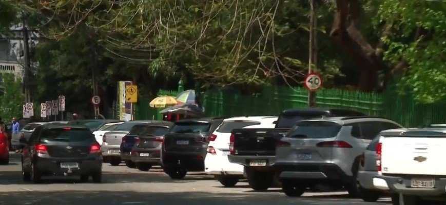 Câmara de Teresina retoma discussão sobre proibição de flanelinhas após arquivamento em 2025