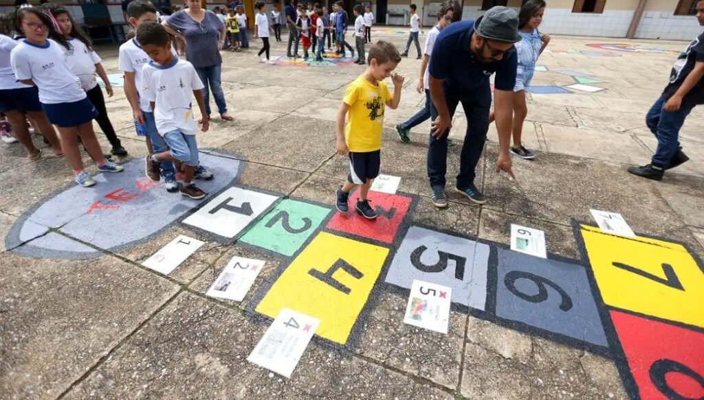 Férias escolares de 2027 terão novas datas devido à Copa do Mundo Feminina