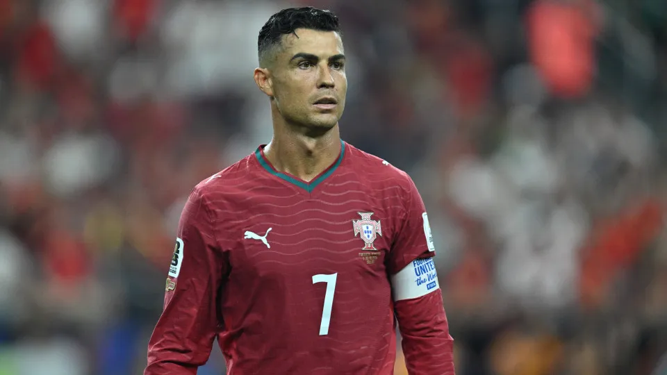 Youri Djorkaeff critica apoio a Cristiano Ronaldo na Copa do Mundo