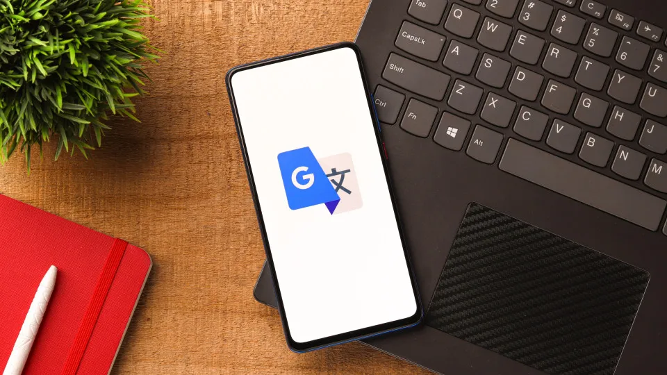 Descubra as funcionalidades ocultas do Google Tradutor que facilitam sua comunicação
