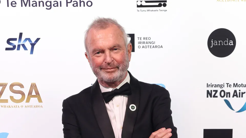 Nicole Kidman e Colin Trevorrow prestam homenagens a Sam Neill