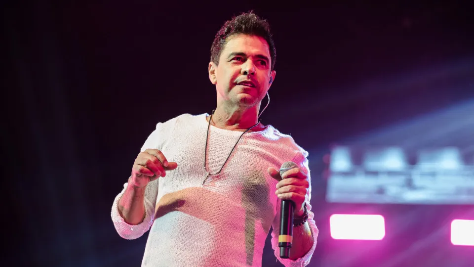 Zezé Di Camargo critica sósia e gera polêmica nas redes sociais