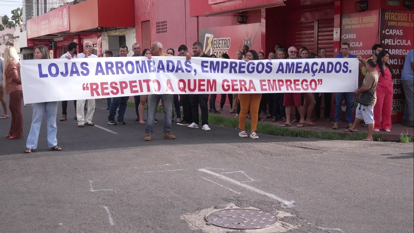 Comerciantes se mobilizam no Centro de Teresina contra insegurança crescente