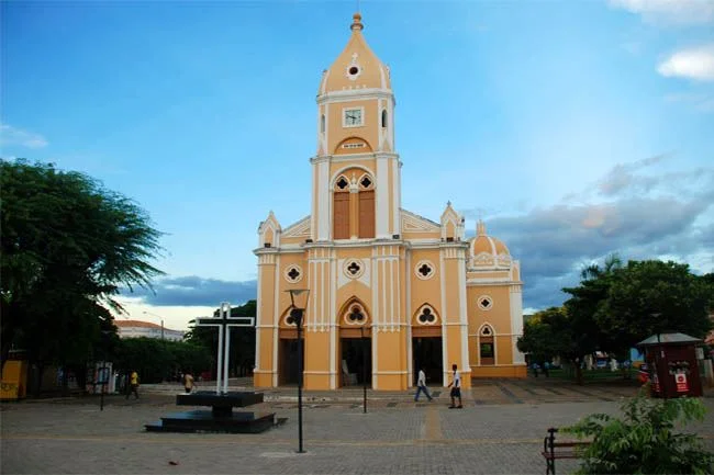 Diocese de Floriano proíbe uso de IA para distorcer imagens e vozes de religiosos