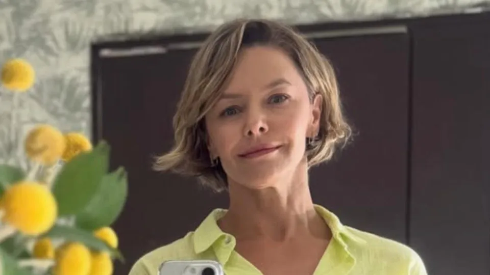 Bianca Rinaldi completa 52 anos com reflexão e foto nua