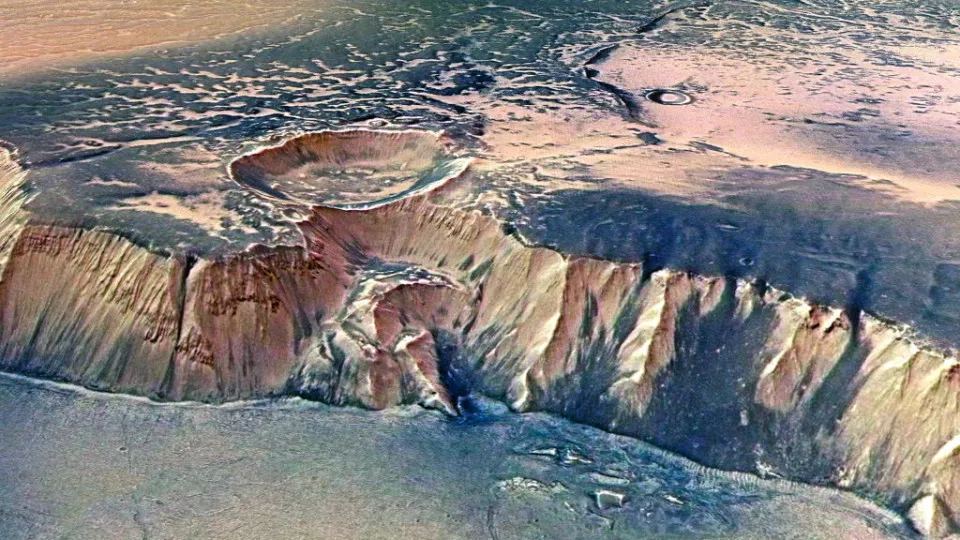 Descubra Marte: novas imagens revelam possíveis sinais de vida
