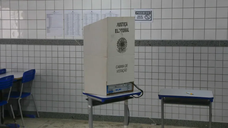 Eleitores que não votaram no primeiro turno podem participar do segundo turno