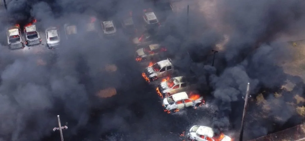 Incêndio em locadora em Picos destrói mais de 20 veículos